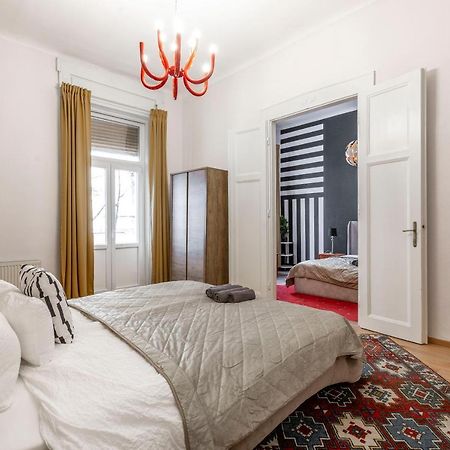 Deluxe Dohany Residence Next To The New York Cafe Budapesta Exterior foto